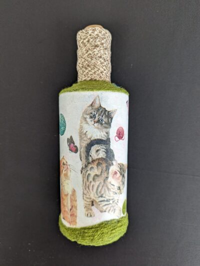 Decorated Illuminated Bottle with Kittens - Image 3